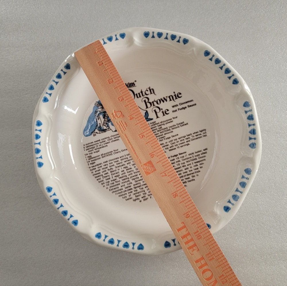 Watkins White Ceramic Dutch Brownie Pie Chocolate Pie Plate Dish Kitchen Baking - Picture 3 of 9